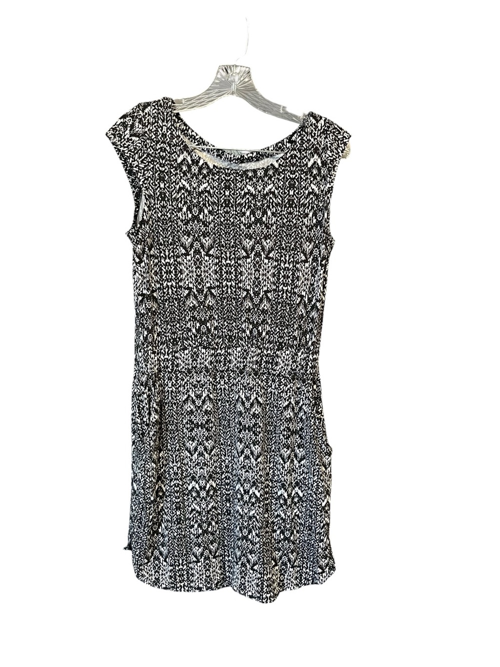 Athleta Sleeveless Dress Women’s S Black White Stretch Knit Unlined Travel